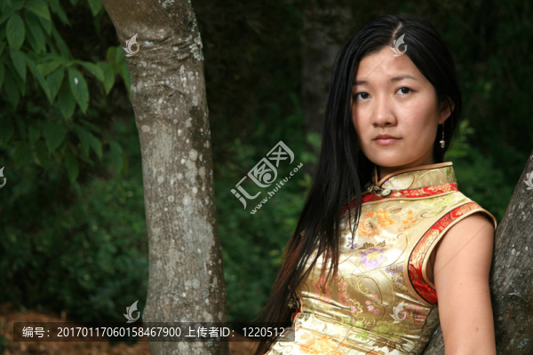 中國傳統(tǒng)女孩肖像