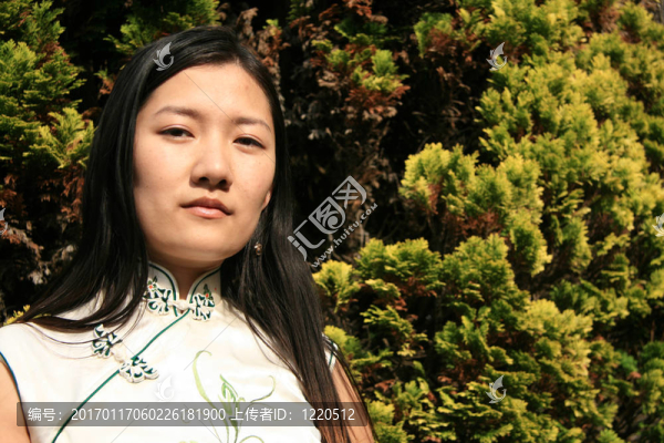 中國傳統(tǒng)女孩肖像