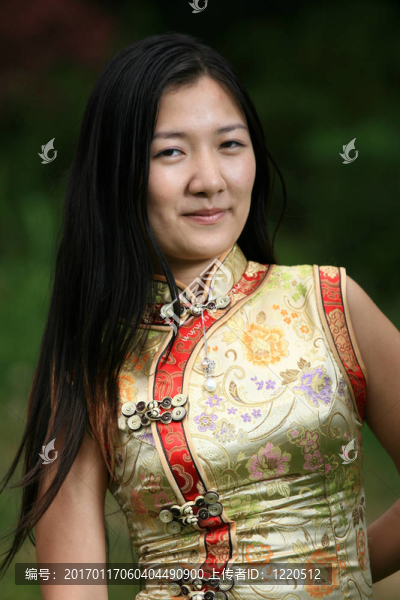 中國傳統(tǒng)女孩肖像