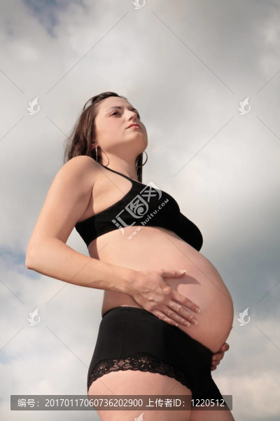 懷孕的女