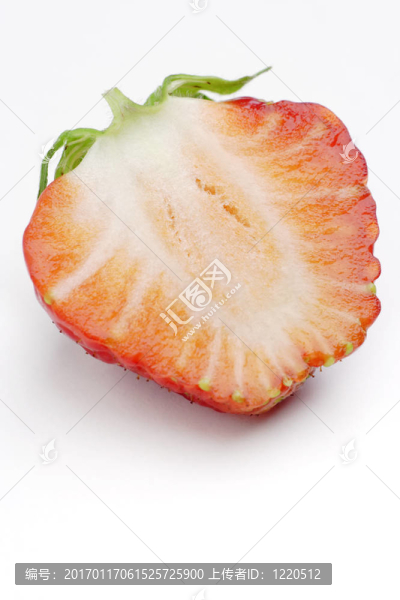 半個草莓