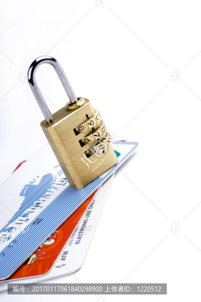 信用卡和組合鎖