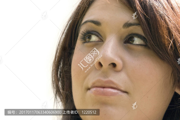 深思想中的女人