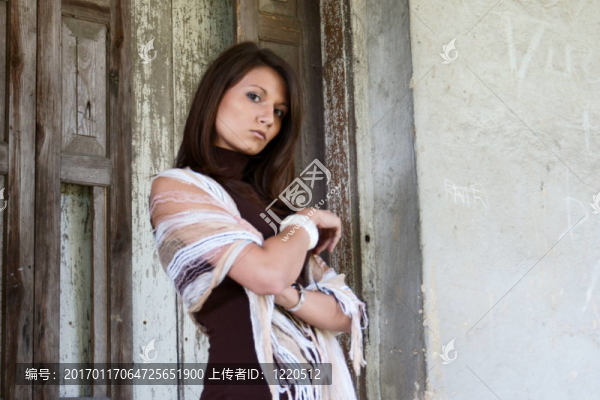 安娜在莊園里