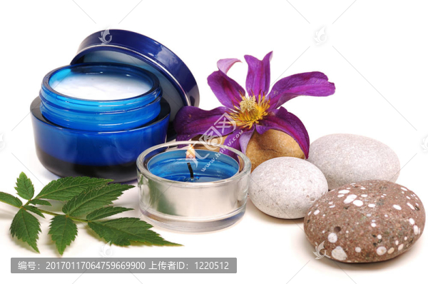 藍(lán)色的美容霜