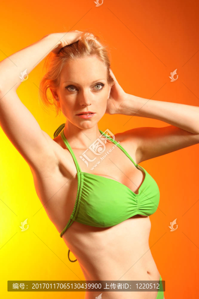 美女寫(xiě)真