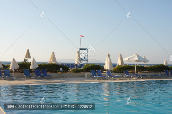 大海和海灘的海岸