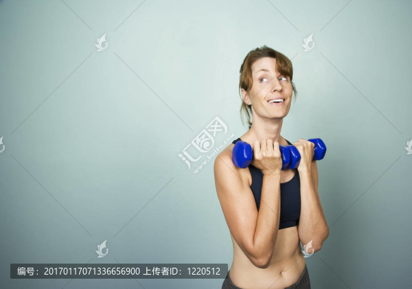 女人用啞鈴