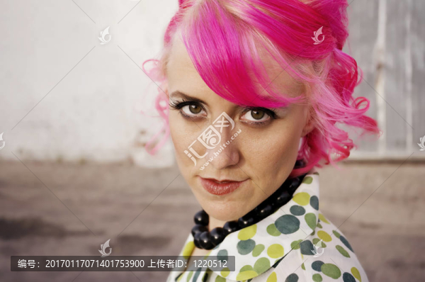 與Pink,Hair的女人