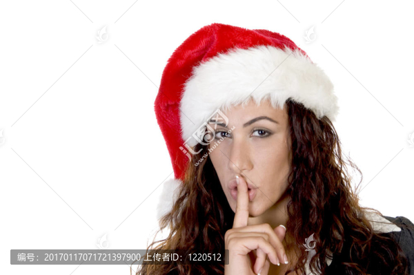 讓每個(gè)人都沉默的女人