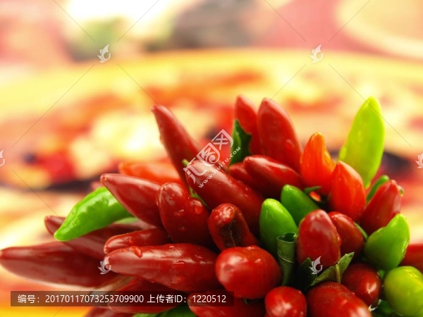 辣椒和紅辣椒非常接近