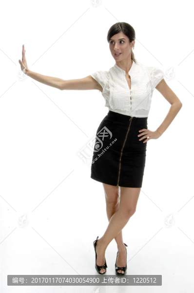 冒充性感的女人