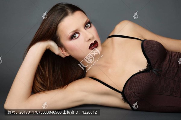 蛇蝎美人