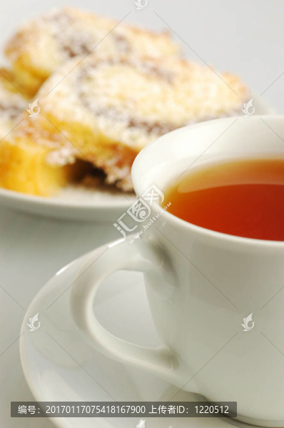蛋糕和茶