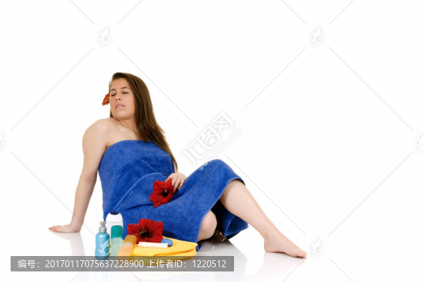 年輕女子；水療中心