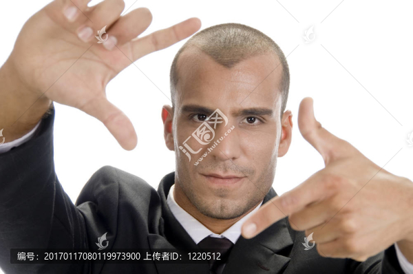男子用手指架