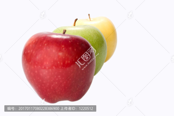 白色背景上的三個(gè)蘋(píng)果