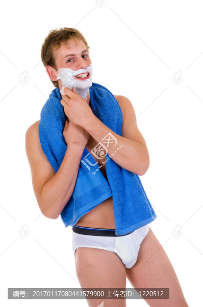 男人的內(nèi)褲刮胡子