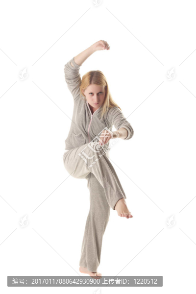 武術(shù)的金發(fā)女郎