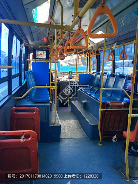 公交車廂