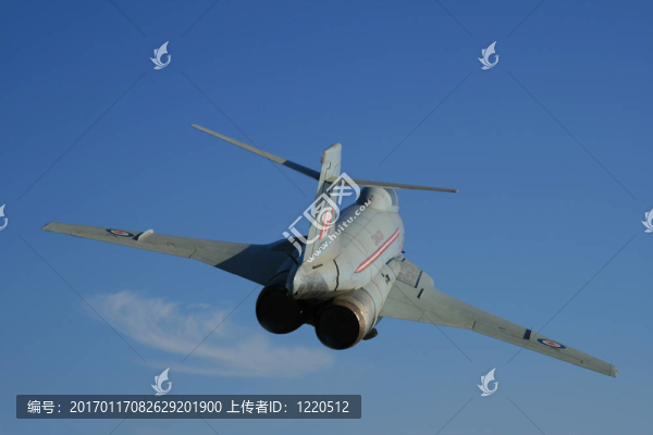 在高處