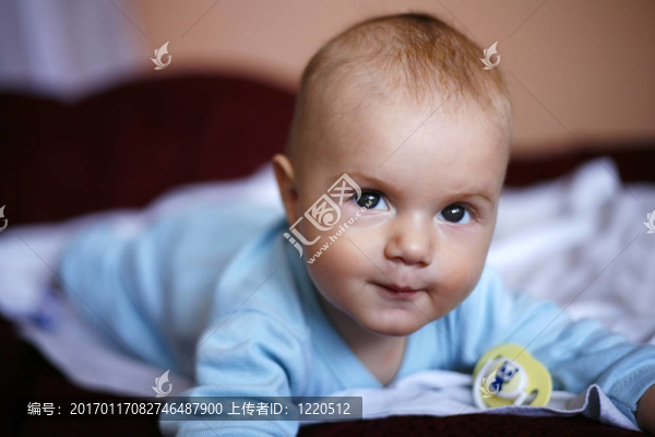 孩子