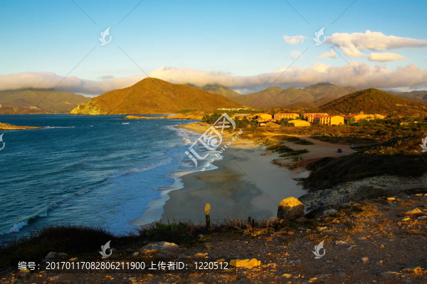 在日落的時(shí)候在瑪格麗塔島灣