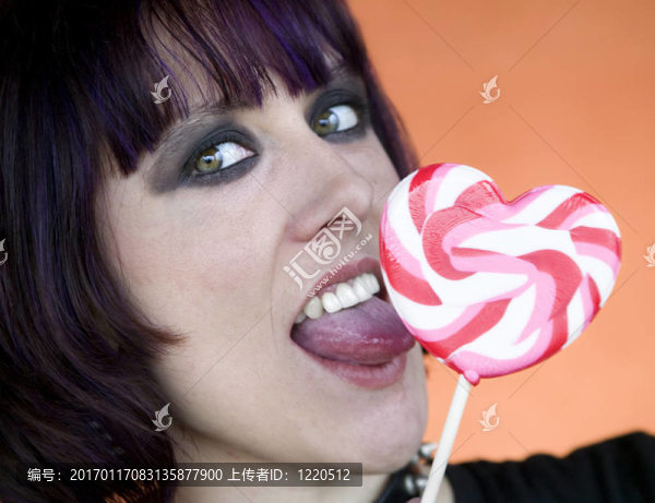 用Lollipop替代女孩的心
