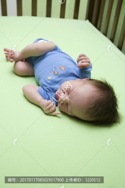 一個星期大的嬰兒
