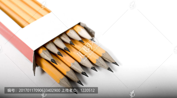 盒子里的鉛筆