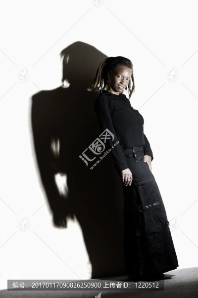 漂亮的非洲裔美國(guó)婦女