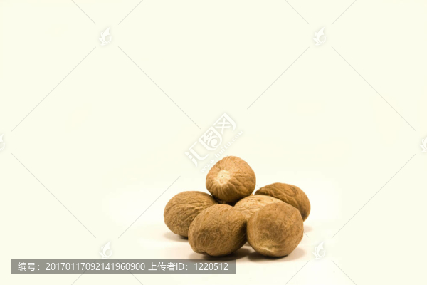 肉豆蔻