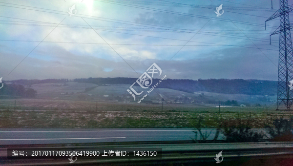高速路風(fēng)景