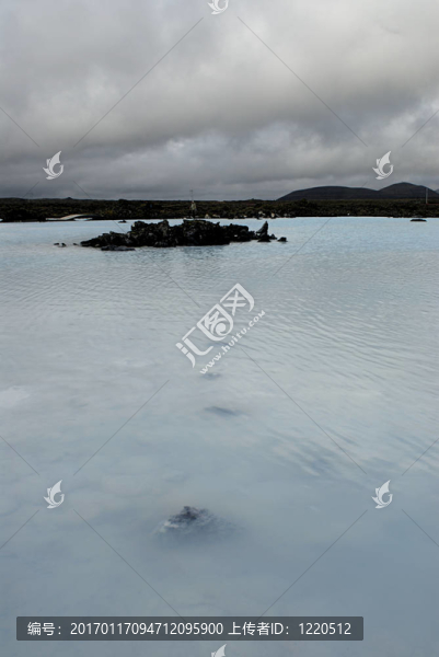 藍色瀉湖