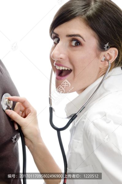 冒充微笑的女士與聽診器
