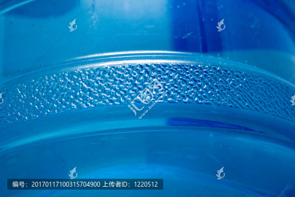 藍色的塑料瓶