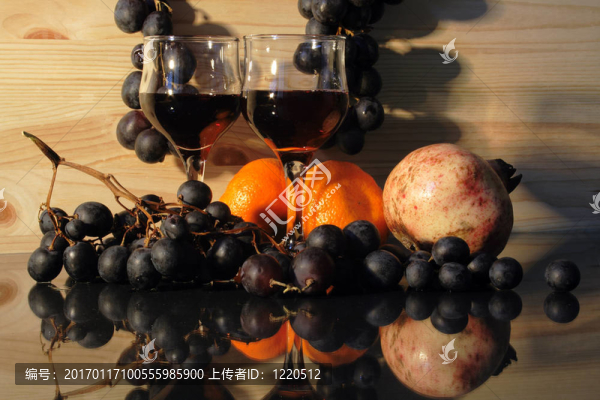 葡萄酒和水果