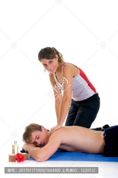 耦合；水療中心；按摩