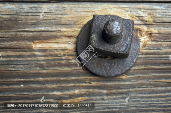 古董Rusty,Bolt；洗衣機和Wood