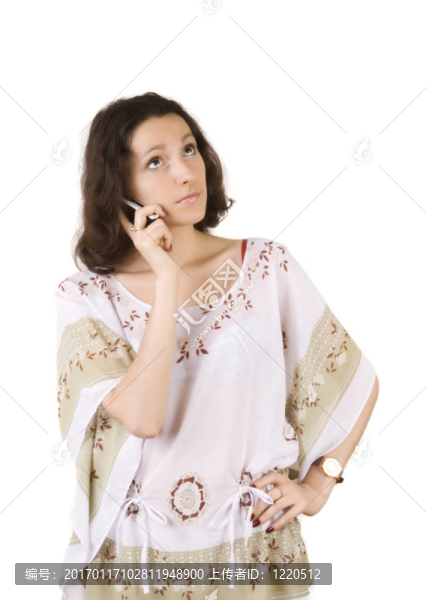 帶手機(jī)的年輕女性