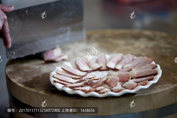 切肉