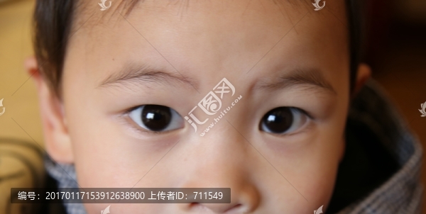 兒童眼睛