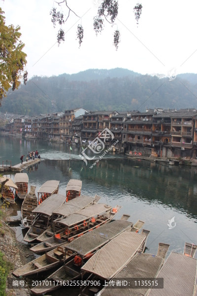 鳳凰古城,吊腳樓,沱江