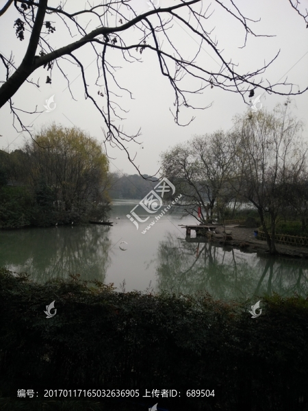 浣花溪畔景
