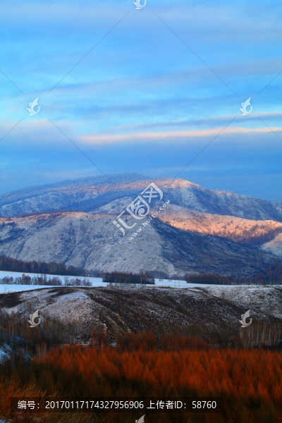山脈雪景