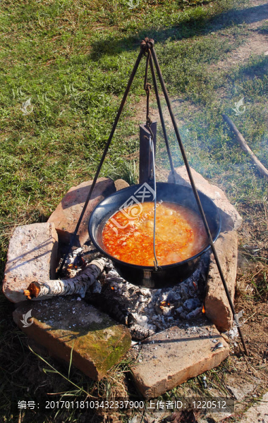魚(yú)銅戶(hù)外