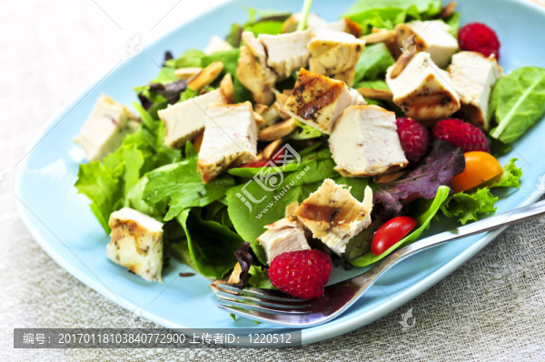 綠色烤雞肉沙拉