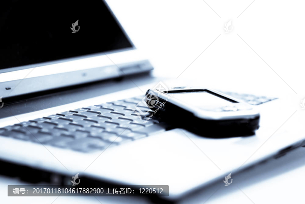 PDA筆記本電腦。冷。