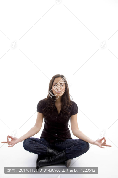 年輕女性做瑜伽