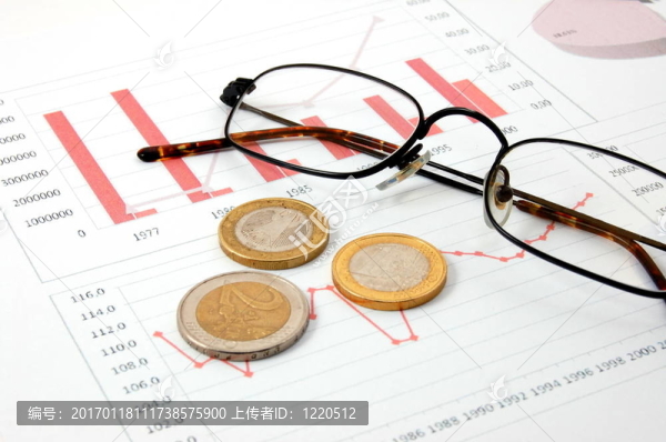 金錢在商業(yè)圖表顯示成功